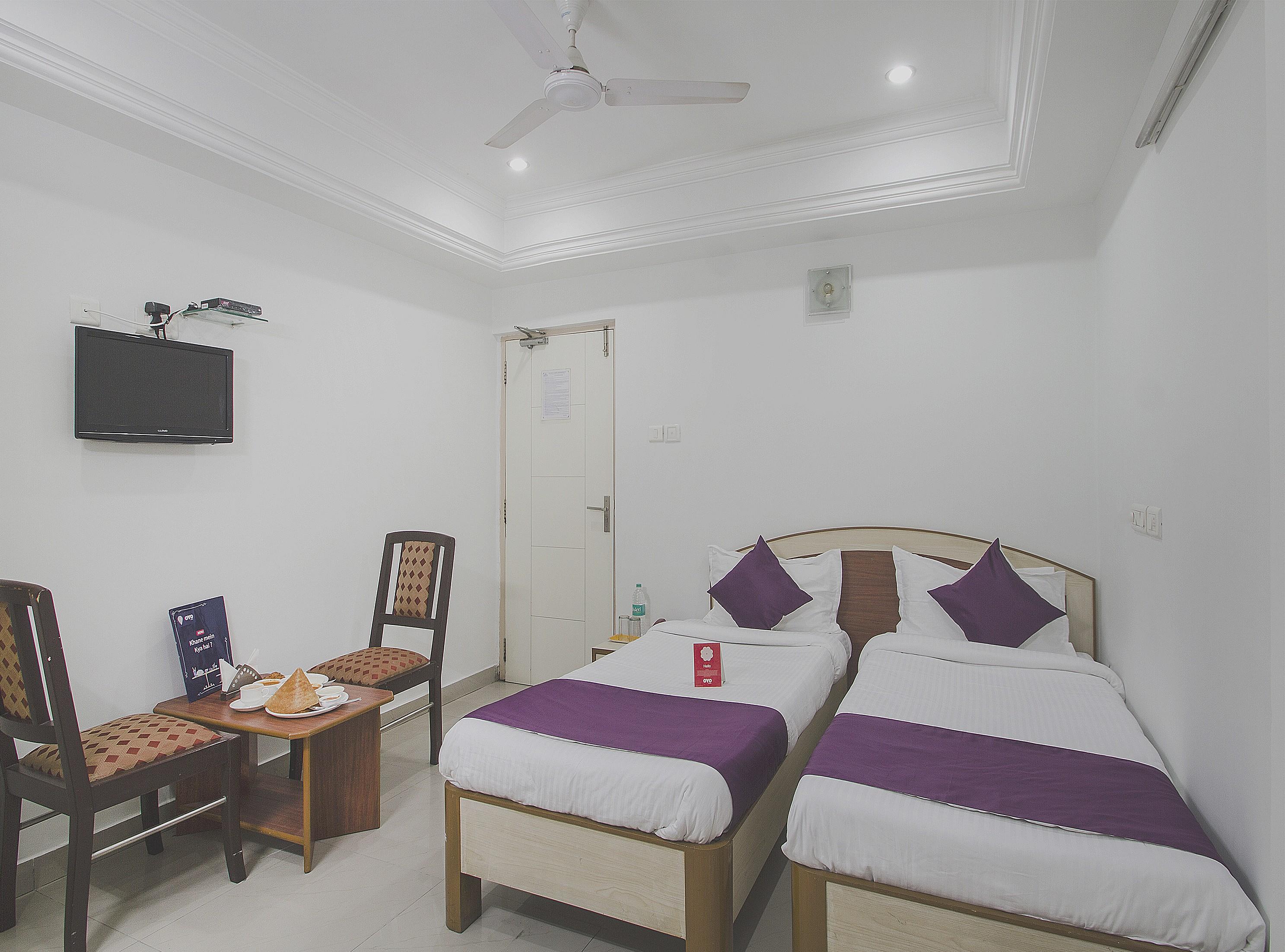 Hotel O Surya Residency Hyderabad Exterior foto