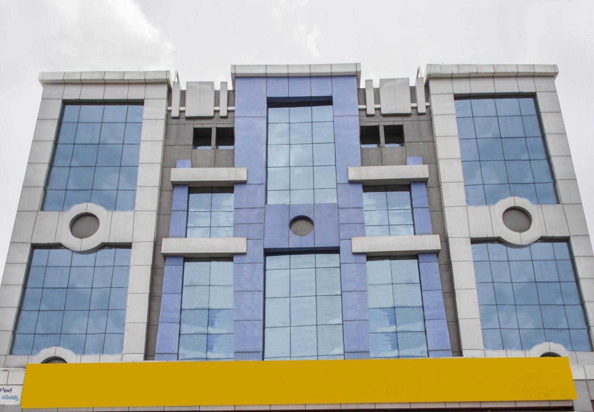 Hotel O Surya Residency Hyderabad Exterior foto