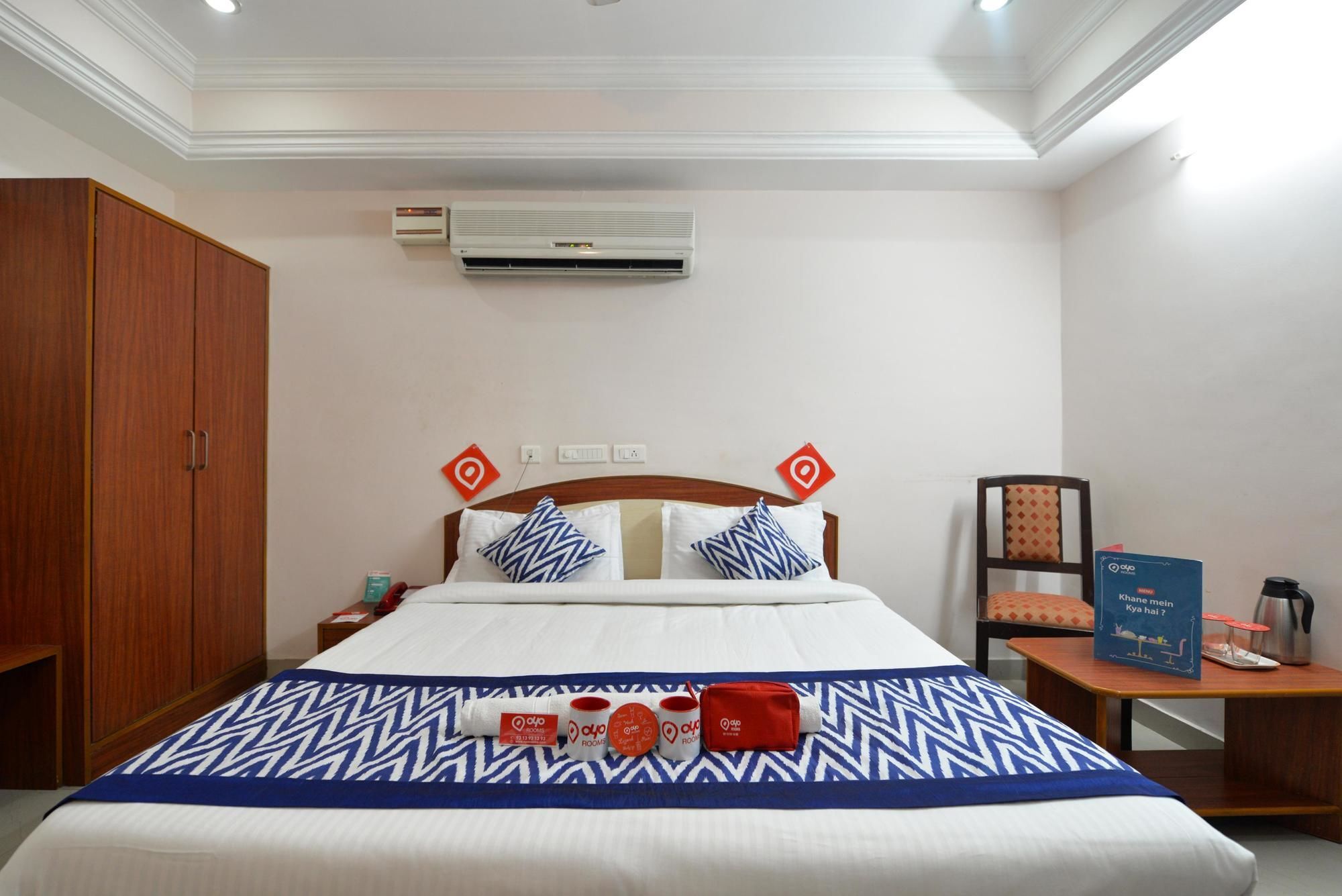 Hotel O Surya Residency Hyderabad Exterior foto